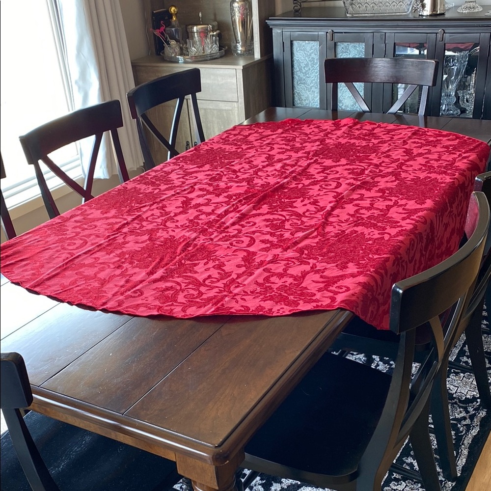 Elegant 66” Round Red Damask Tablecloth!